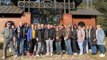 Профсоюзный тур выходного дня: работники Ганцевичской ЦРБ отдохнули в санатории «Нарочанский берег»